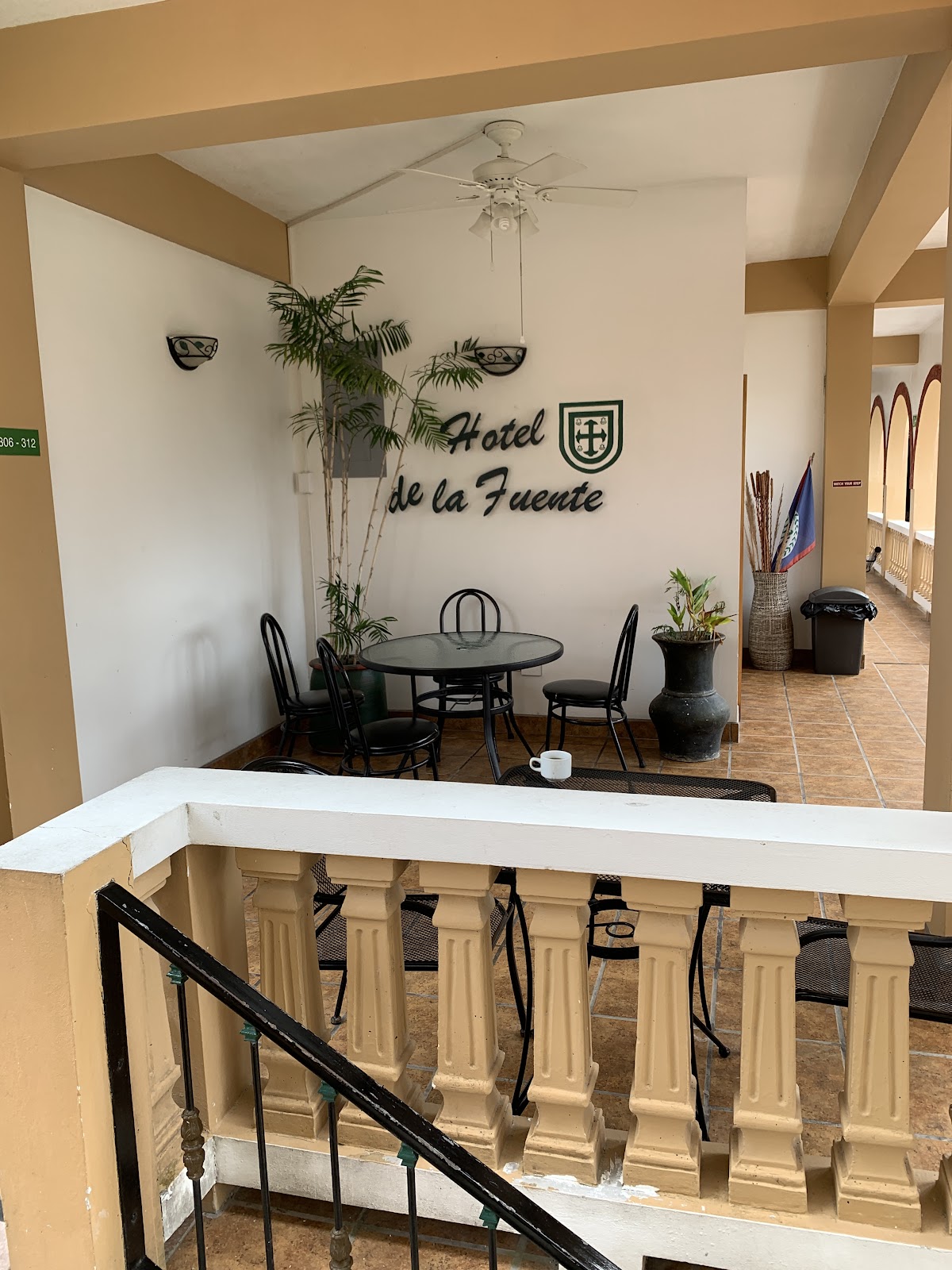 Hotel de la Fuente gallery 9