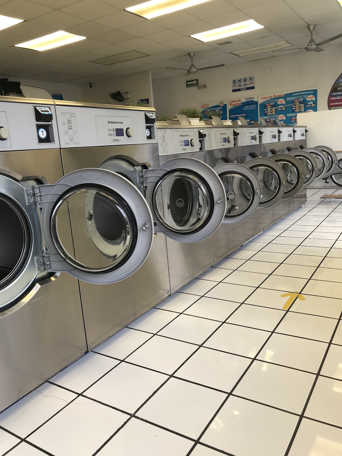 AquaMatic Laundry gallery 2