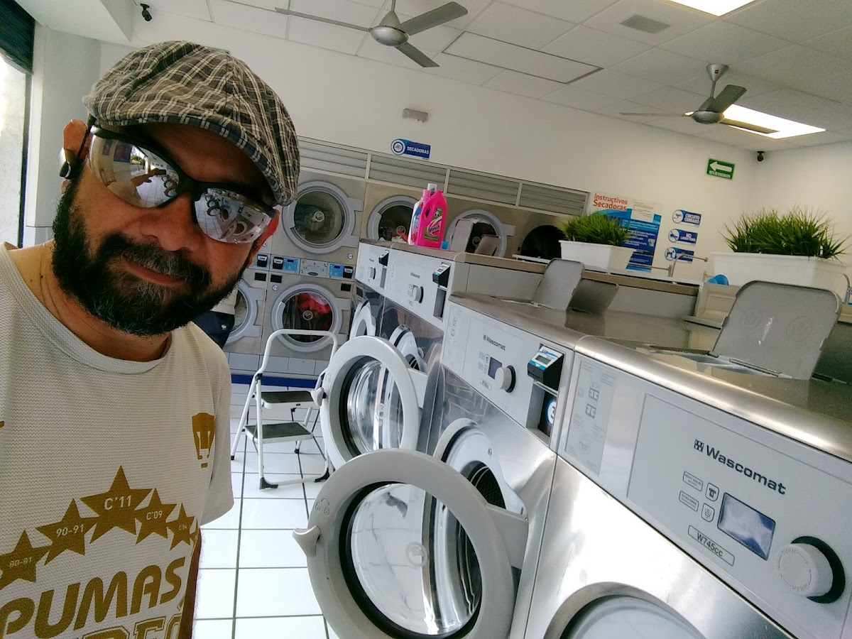 AquaMatic Laundry gallery 9