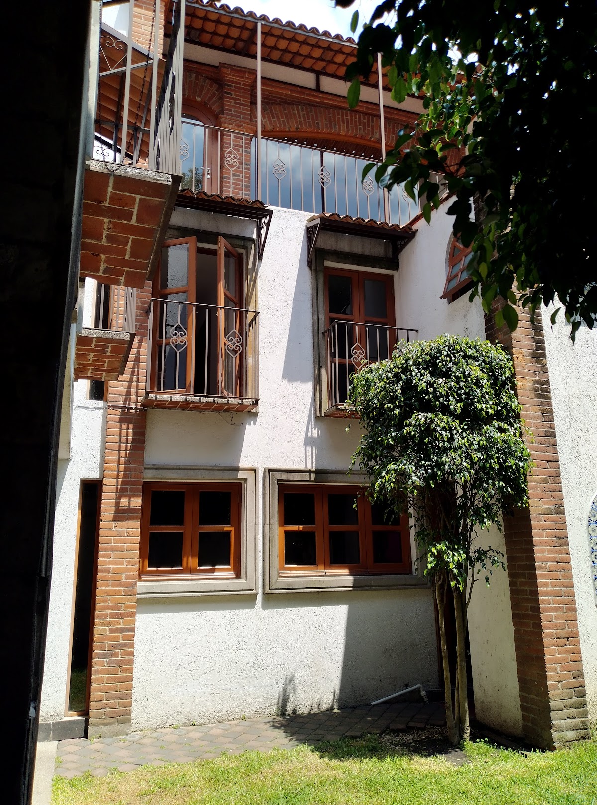 Casa Frida Coyoacan gallery 3
