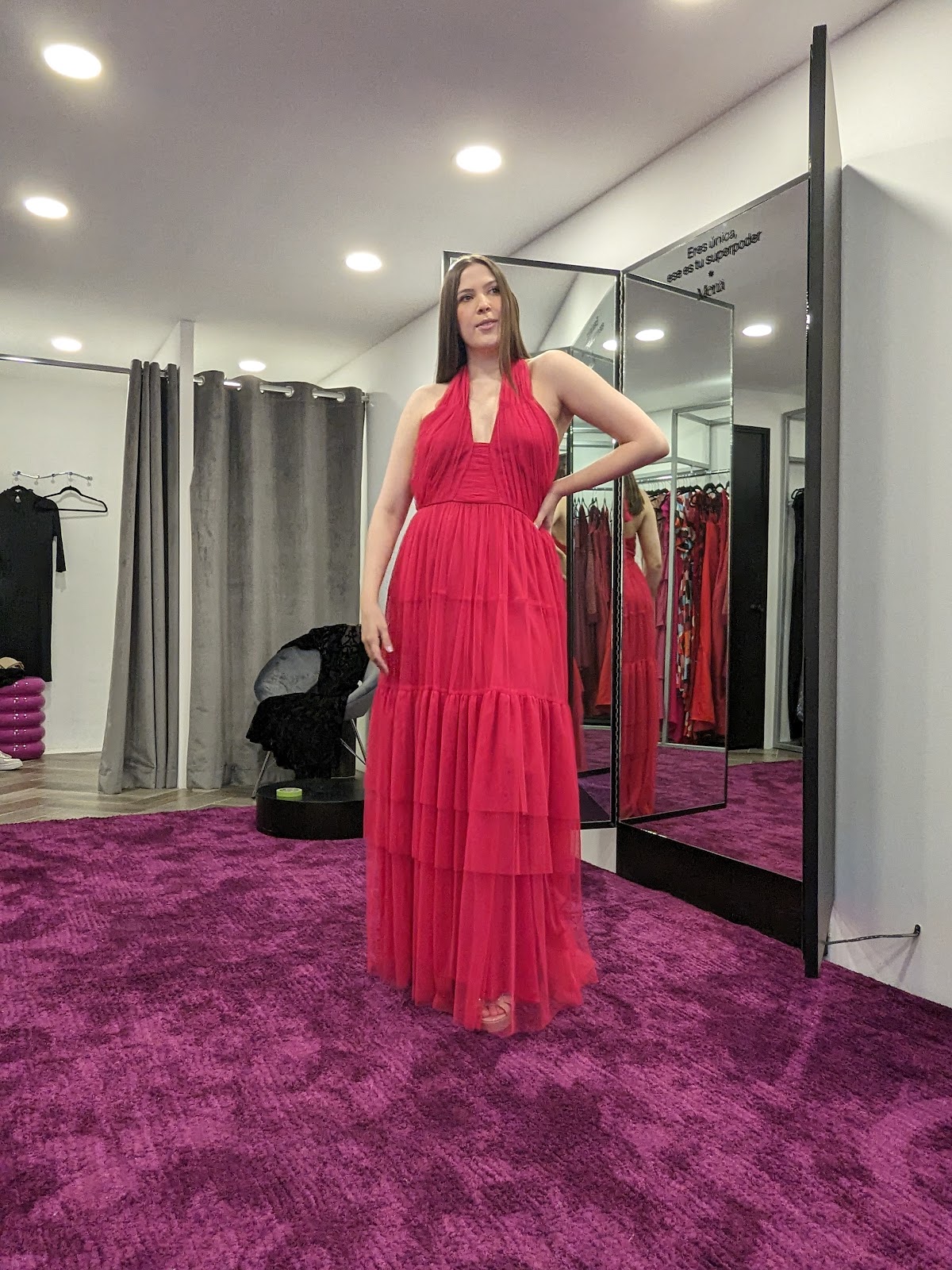 Mena | Renta de Vestidos Largos de Fiesta, Noche y Boda gallery 2