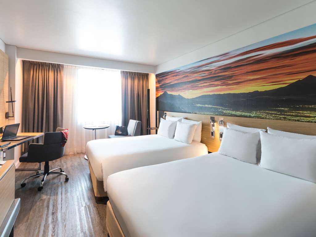 Hotel Novotel Mexico City Santa Fe gallery 2