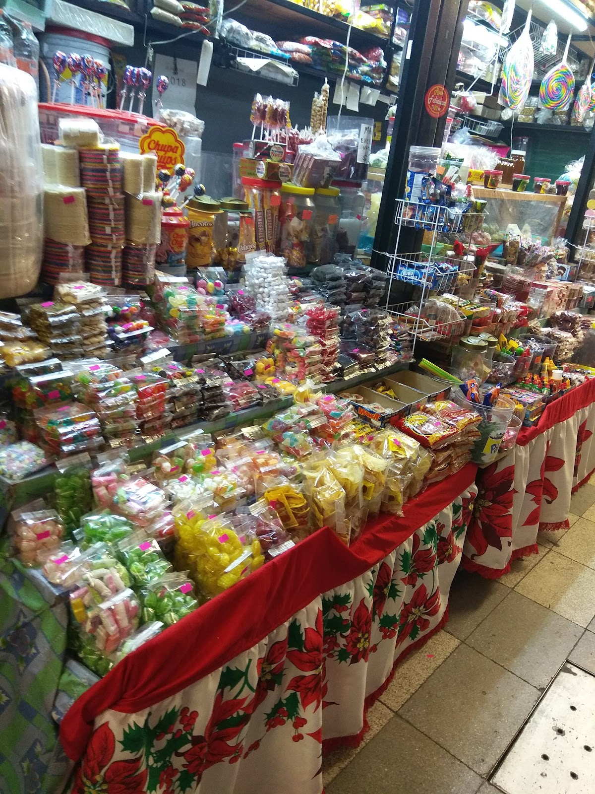 Mercado Melchor Muzquiz gallery 2
