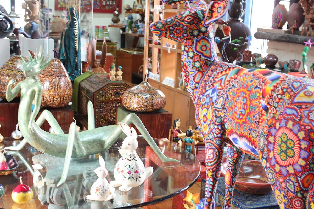 Casa del Obispo "Galería de Arte Popular Mexicano" gallery 4