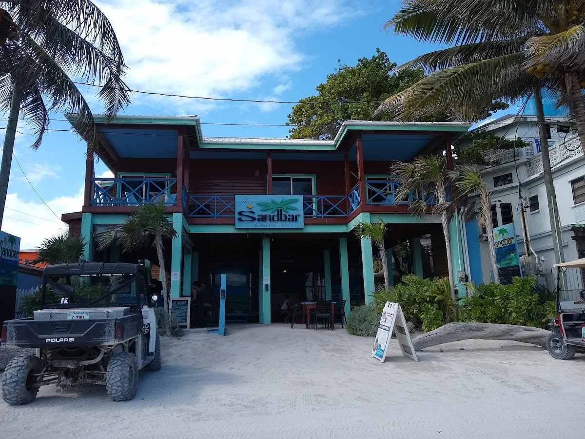 Sandbar Beachfront Hotel &amp; Hostel gallery 9