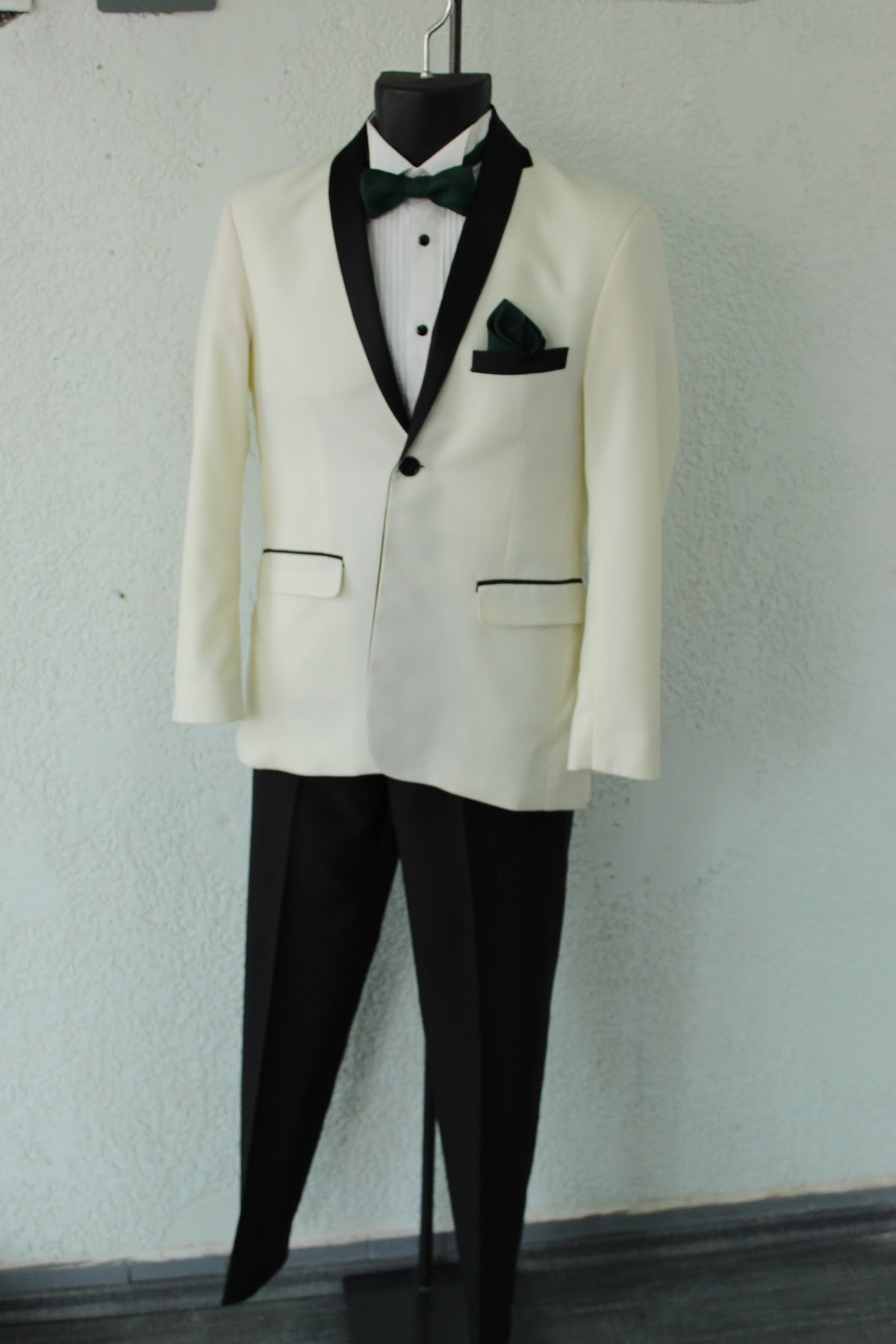 Elegance Smokings gallery 6