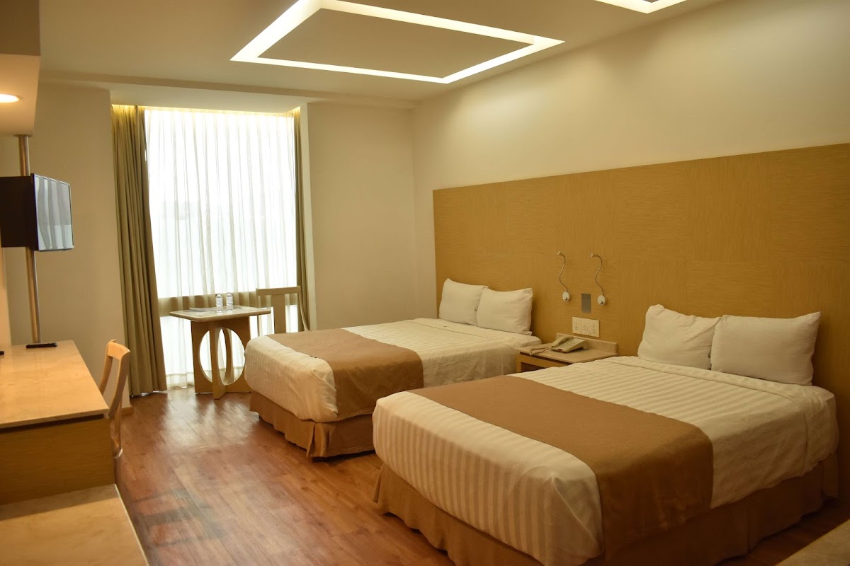 Ramada by Wyndham Mexico City Santa Fe gallery 5