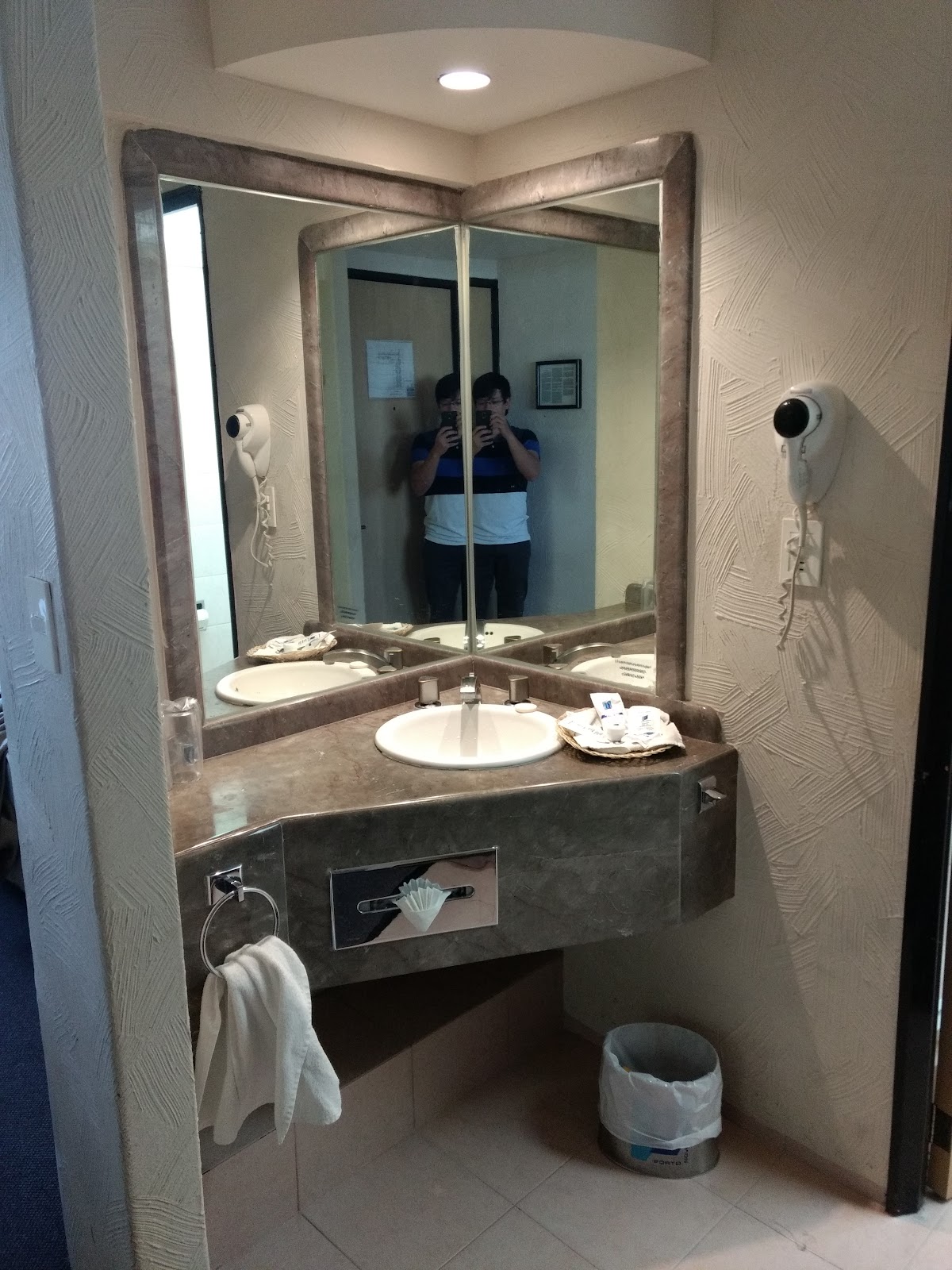 Portonovo Hotel and Suites gallery 4