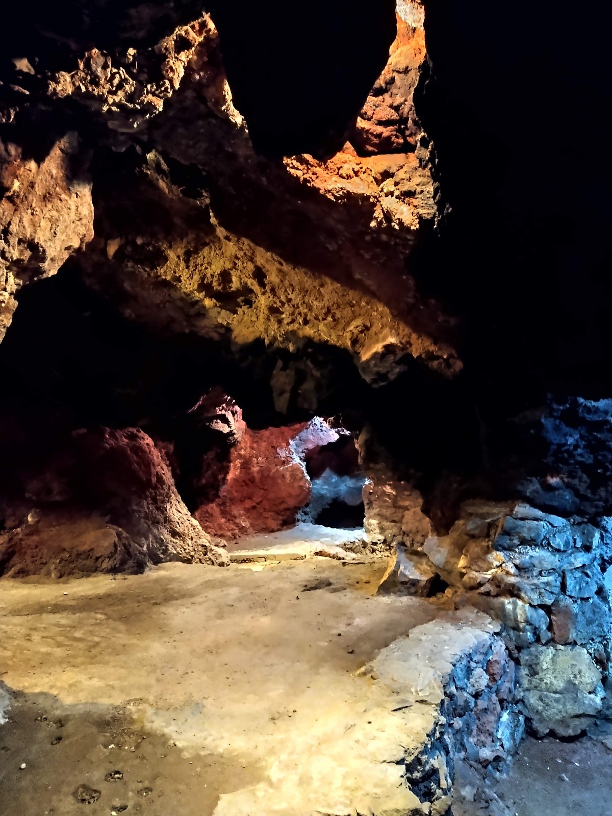 La Cueva gallery 4
