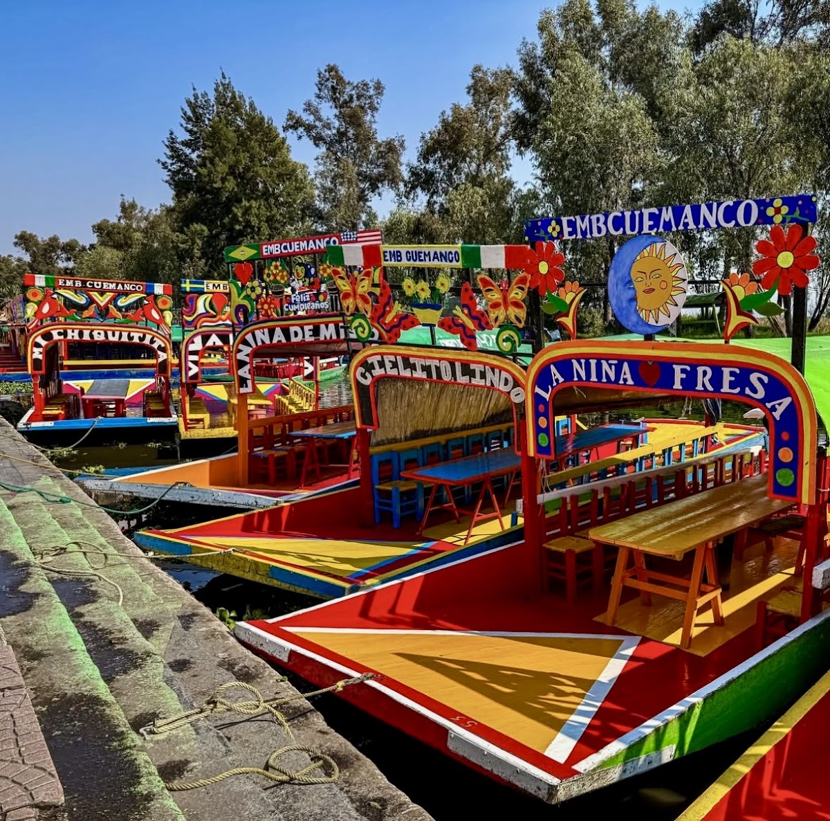 Las Trajineras gallery 5