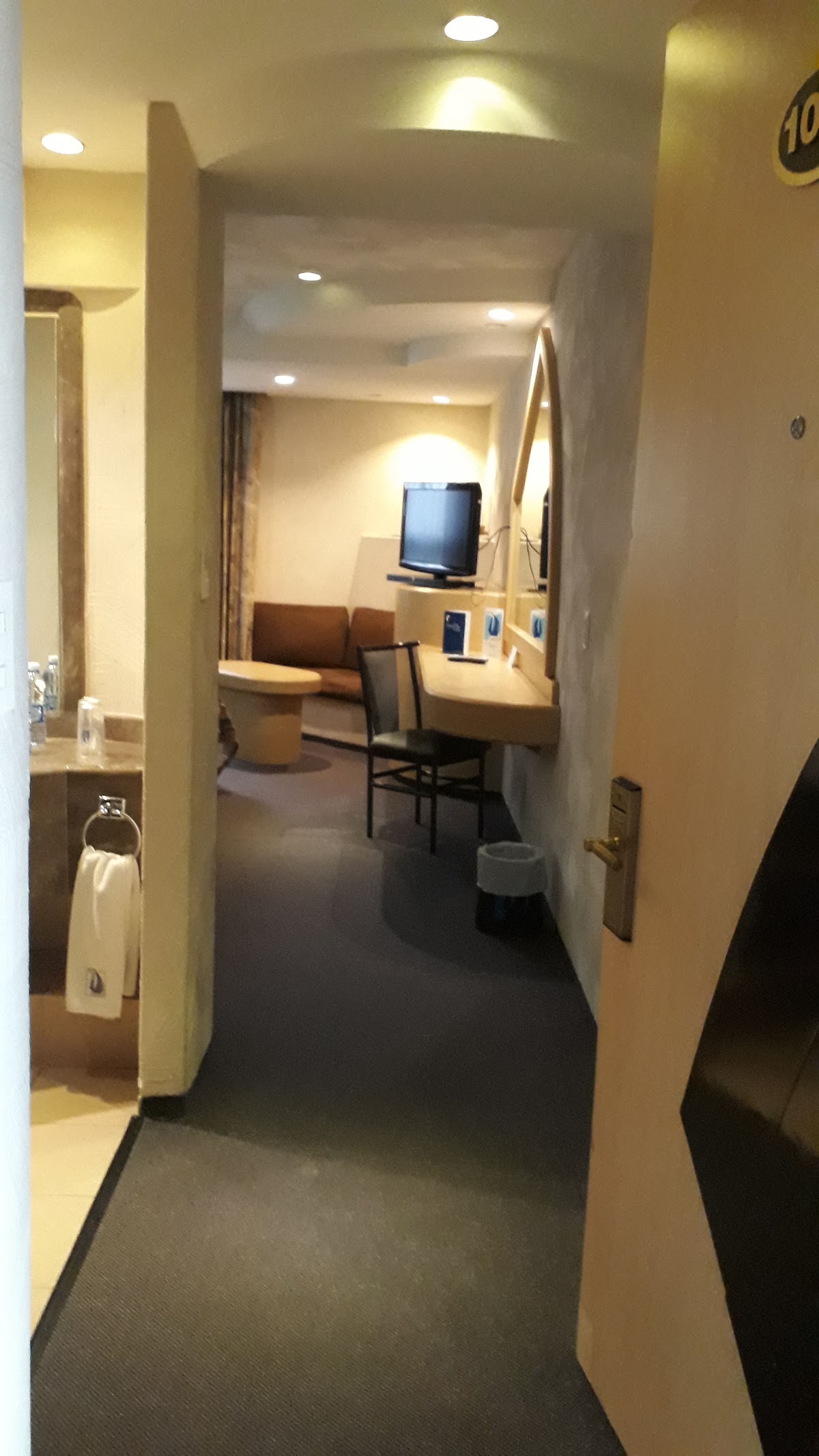 Portonovo Hotel and Suites gallery 8