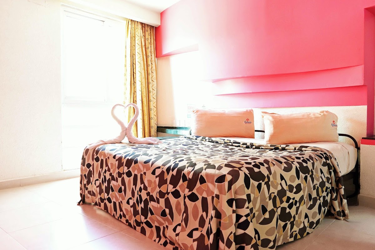 Éxtasis Motel Suites gallery 2
