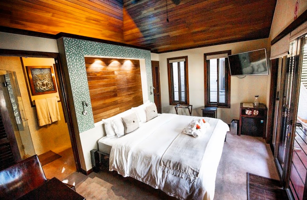 PUR Boutique Cabanas gallery 2