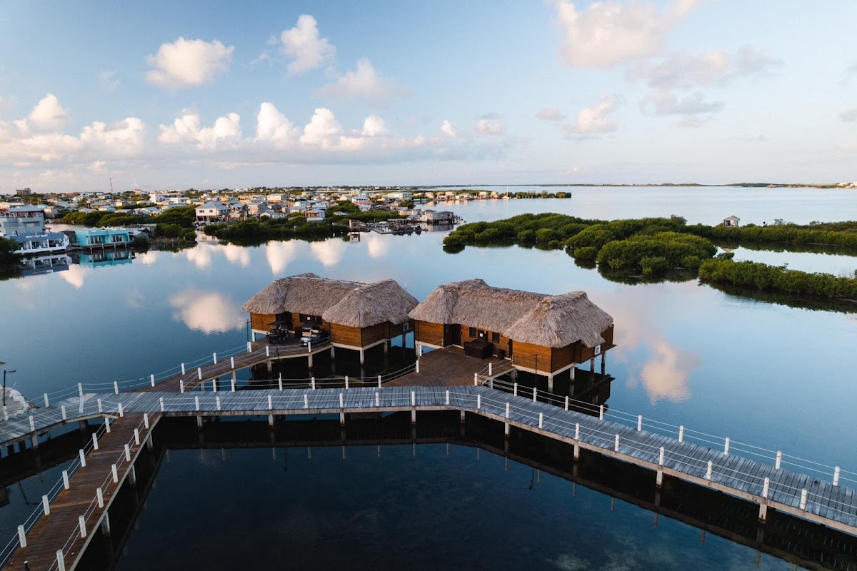Lina Point Overwater Resort gallery 4