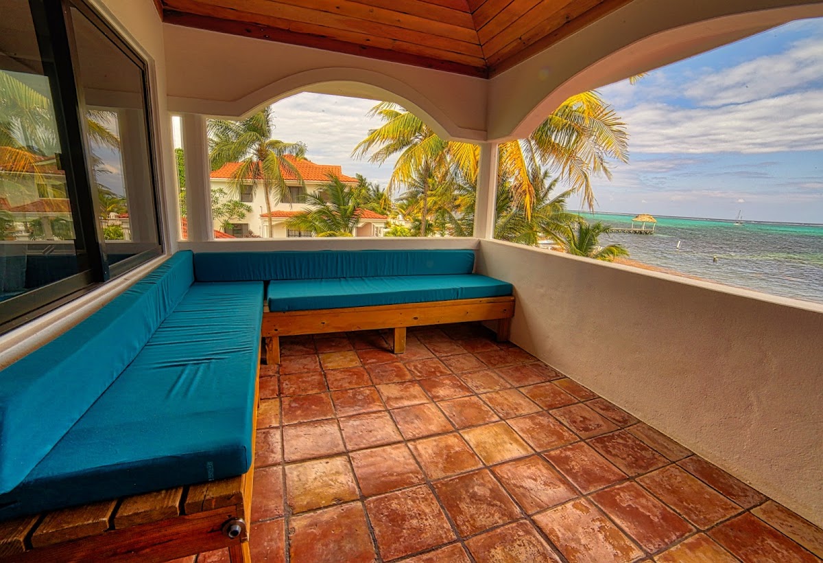Isla Bonita Yacht Club gallery 9