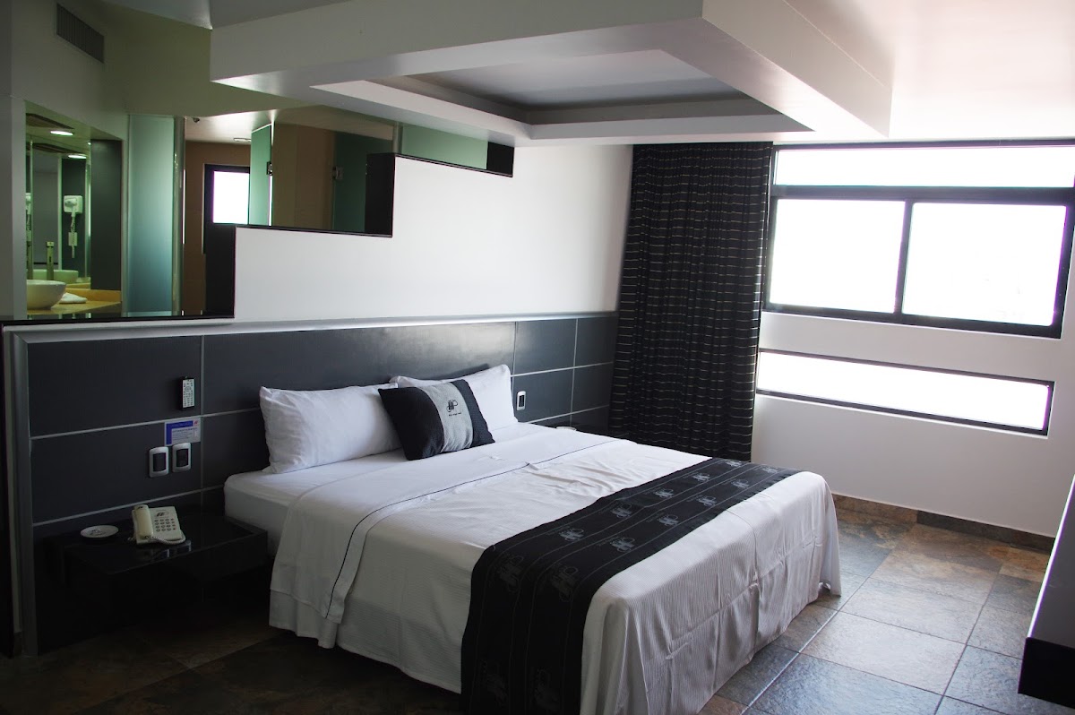 Ibiza Plaza Hotel gallery 7