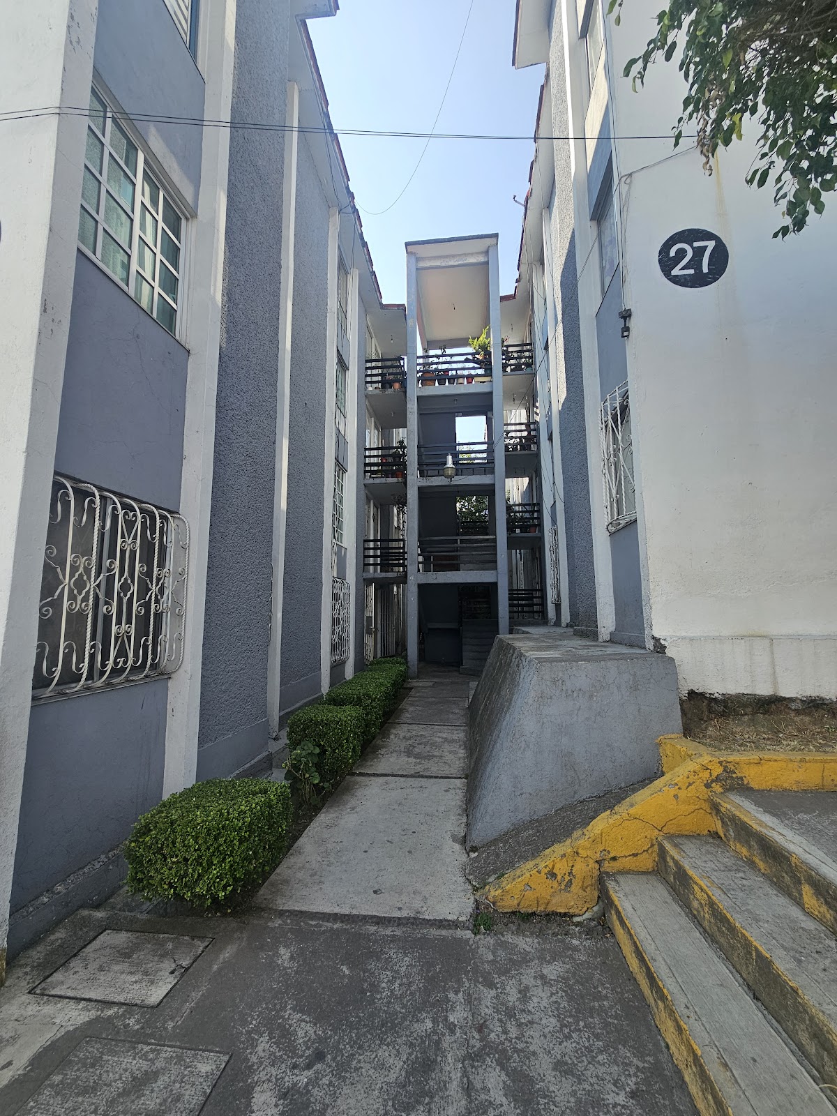 Unidad Habitacional La Pera Xochinahuac gallery 2