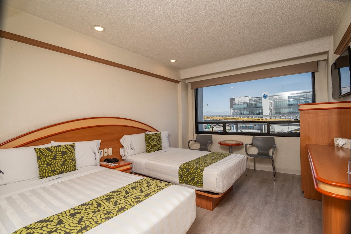 Hotel Aeropuerto gallery 5