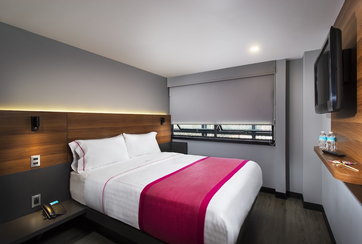 Hotel MX aeropuerto CDMX, Trademark Collection by Wyndham gallery 2