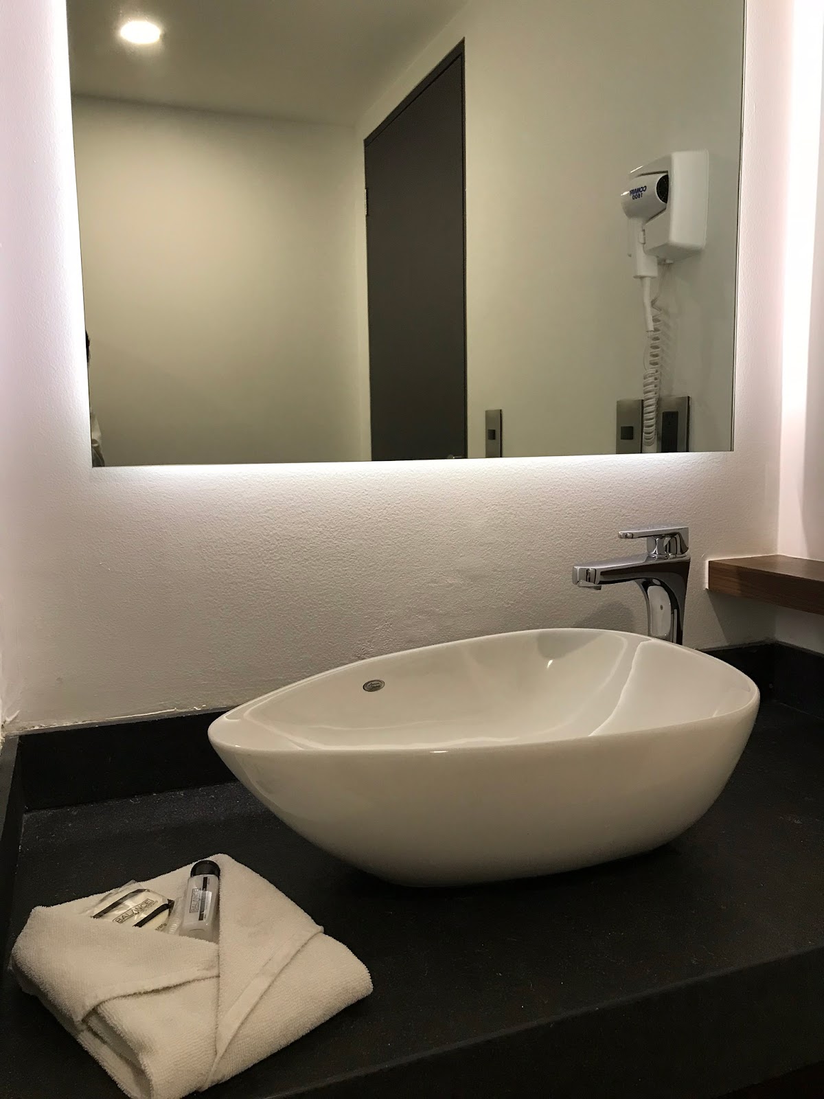 Hotel MX aeropuerto CDMX, Trademark Collection by Wyndham gallery 4