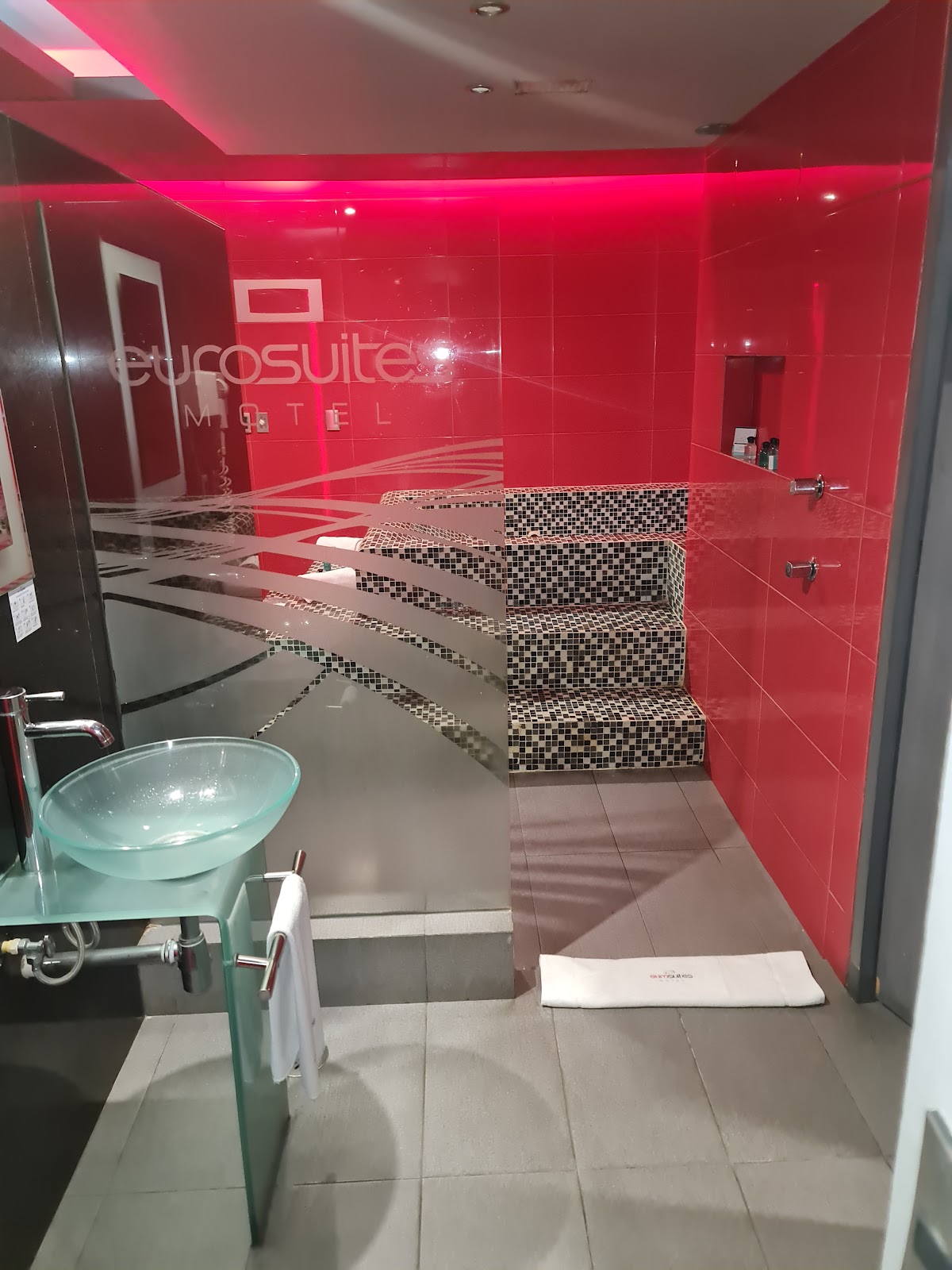Eurosuites Motel gallery 5