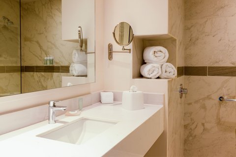 Courtyard by Marriott Mexico City Vallejo gallery 3
