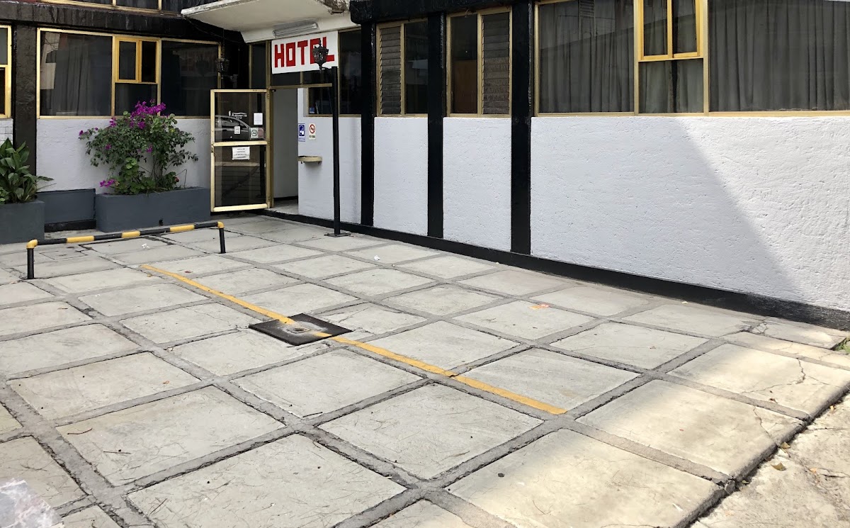 Hotel Aquario CDMX - Central del Norte gallery 5