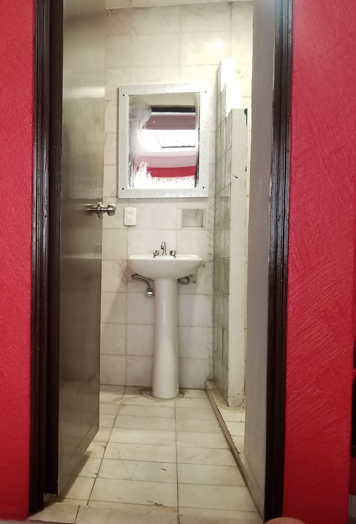 MOTEL OASIS gallery 9