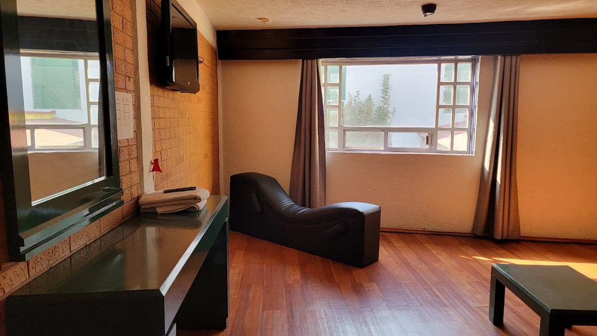 MOTEL QUINTA LORETO gallery 4
