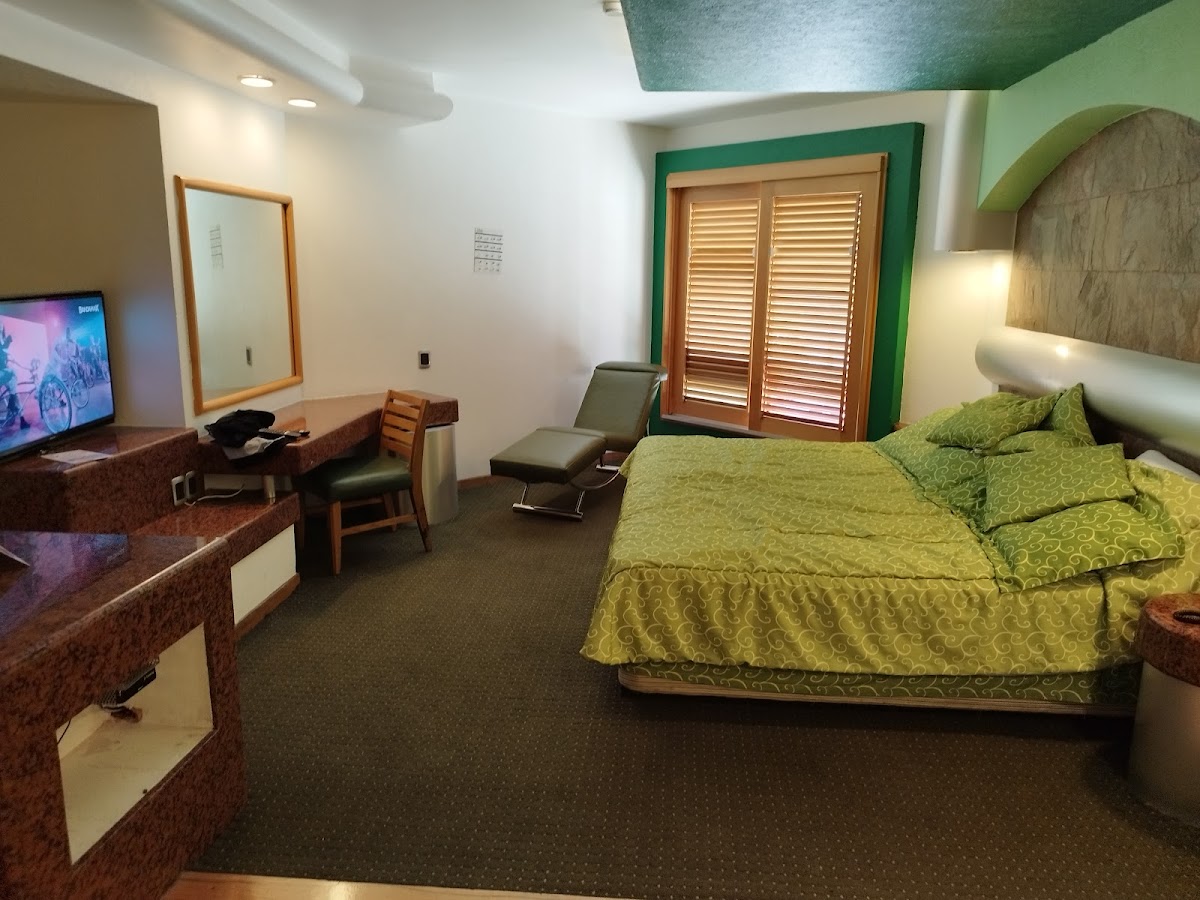 Suites Villas Tikal gallery 2