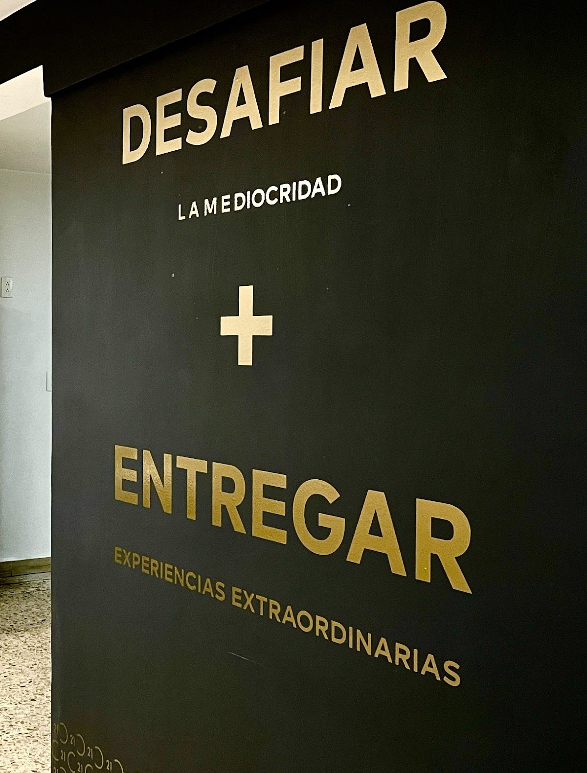 Century 21 Aralbe gallery 7