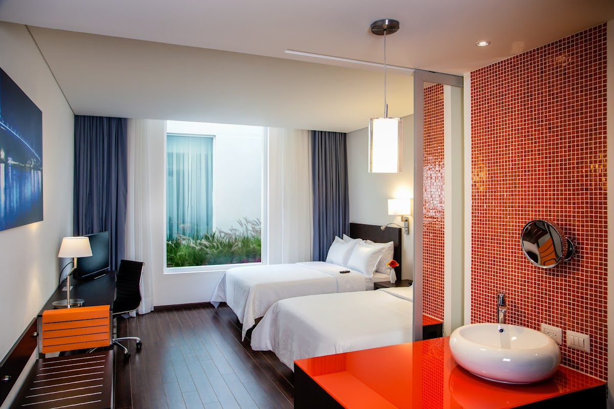 Fiesta Inn Plaza Central Aeropuerto gallery 2
