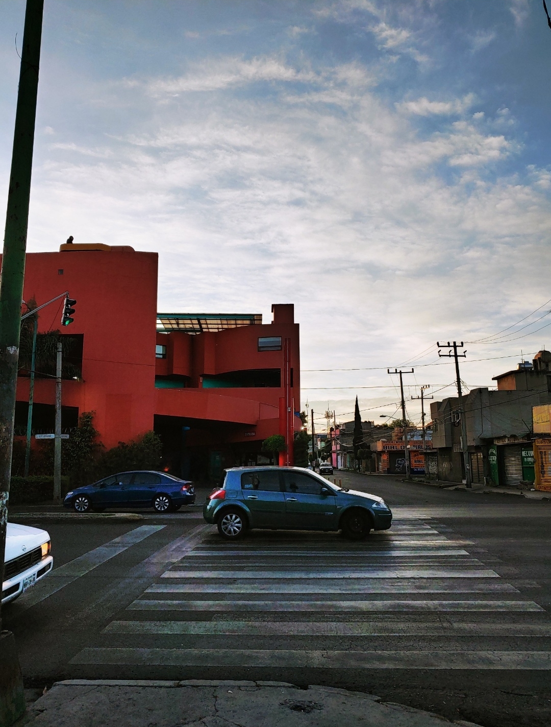 Auto Hotel Rosso cover