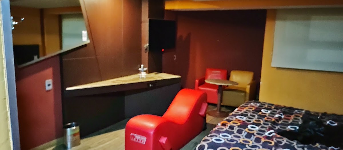 Auto Hotel Rosso gallery 8