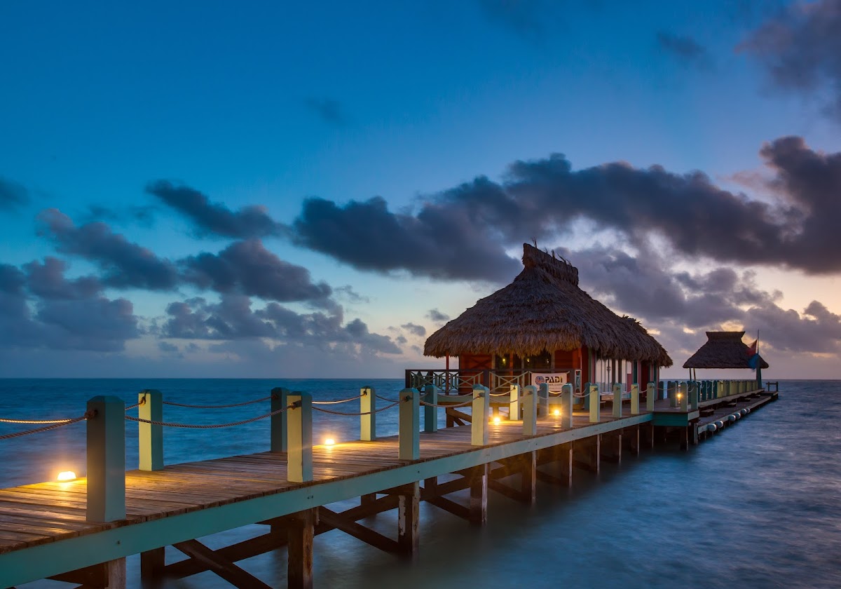 Costa Blu Beach Resort gallery 7