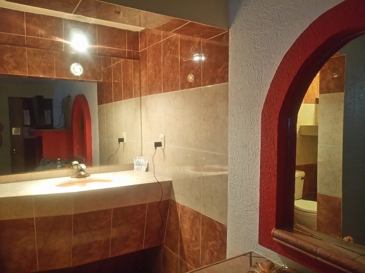 Hotel Agua Caliente gallery 3