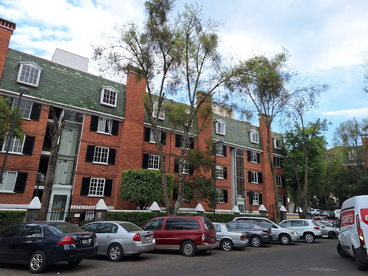 Conjunto Residencial Pedregal 2 gallery 2