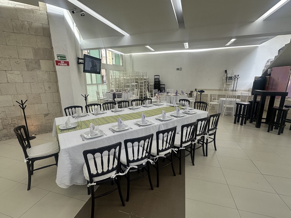 TK Rent Banquetes y Alquiladora gallery 5