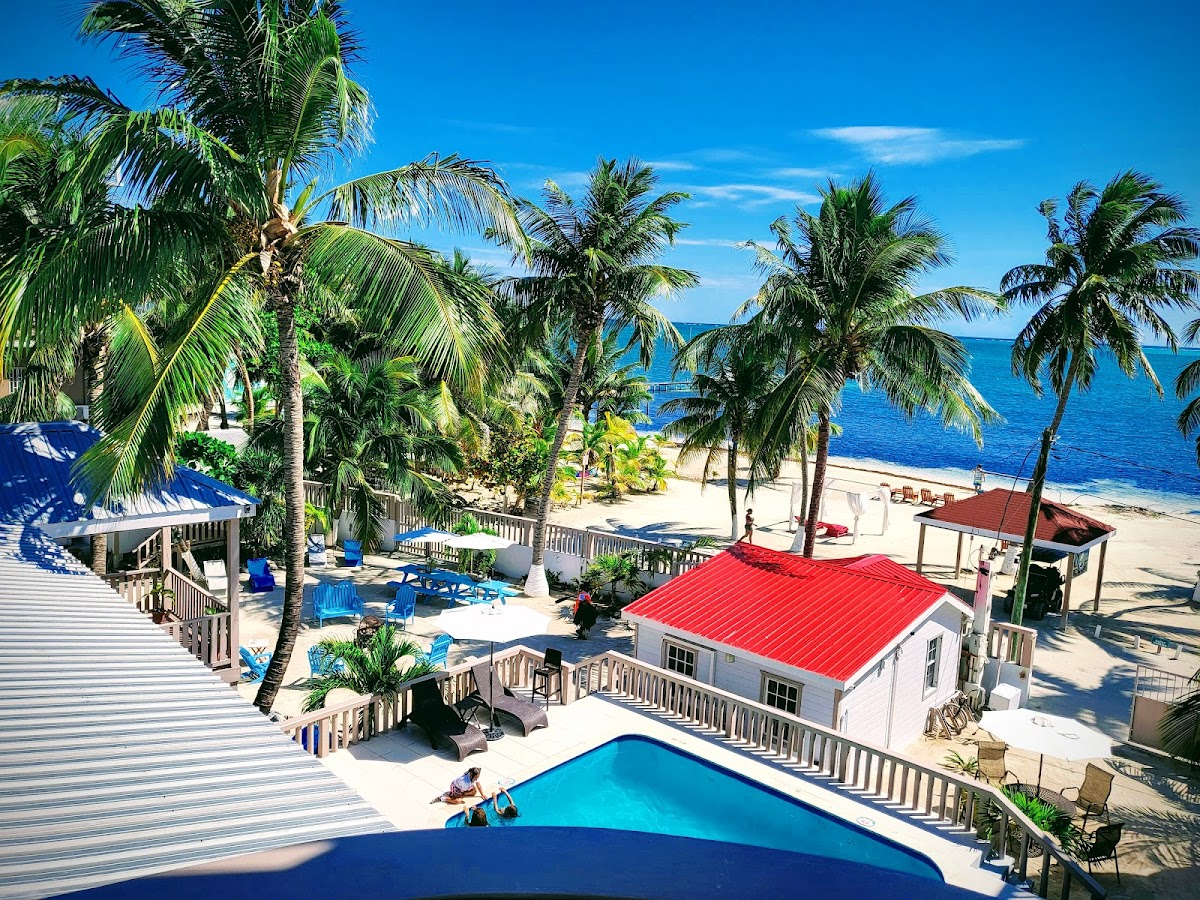 La Isla Resort gallery 7