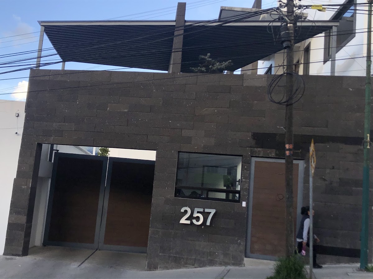 Town House Santa Fe gallery 6