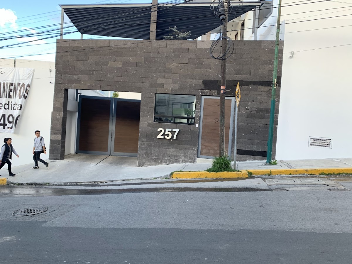 Town House Santa Fe gallery 7
