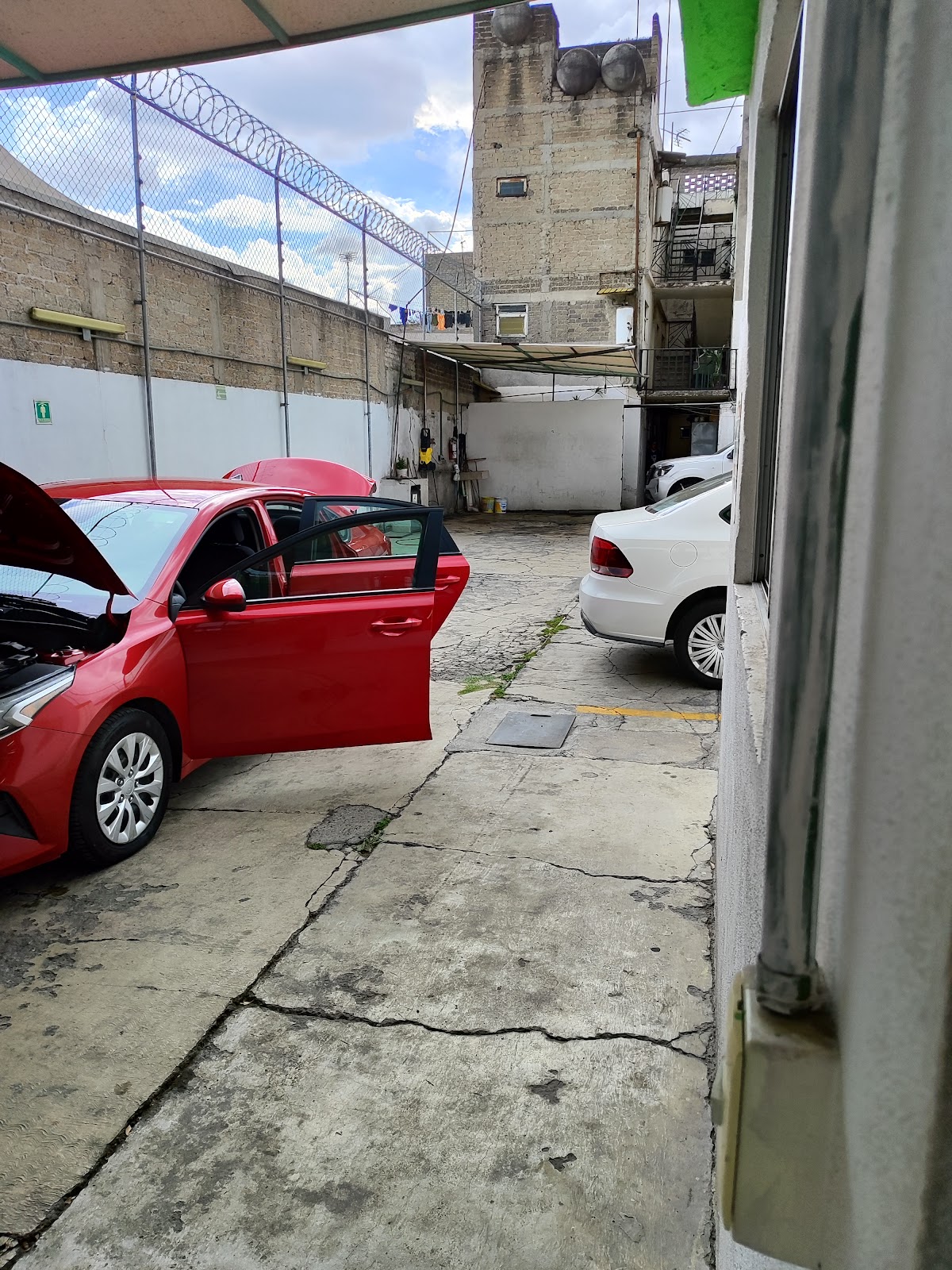 Green Motion Car Rental - Mexico Aeropuerto gallery 8