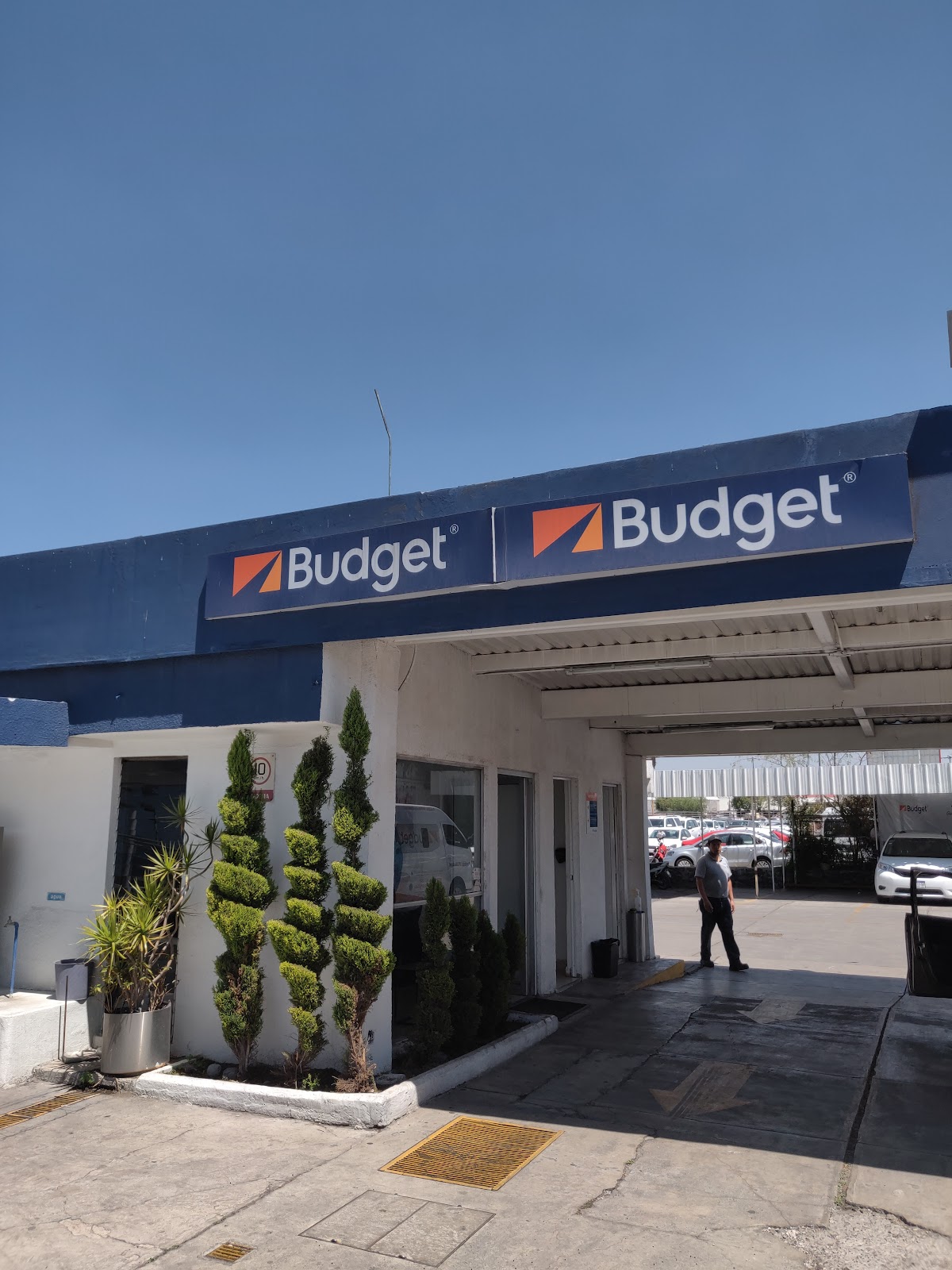Budget Car Rental CDMX - Check-in Aeropuerto gallery 7