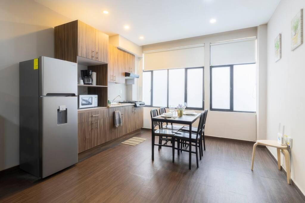 304 Balcony Apt Walk to Zocalo AC Rooftop gallery 9