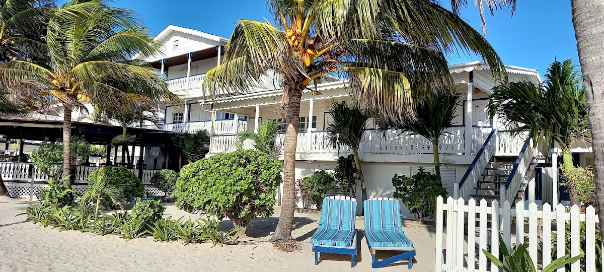 San Pedro Holiday Hotel cover