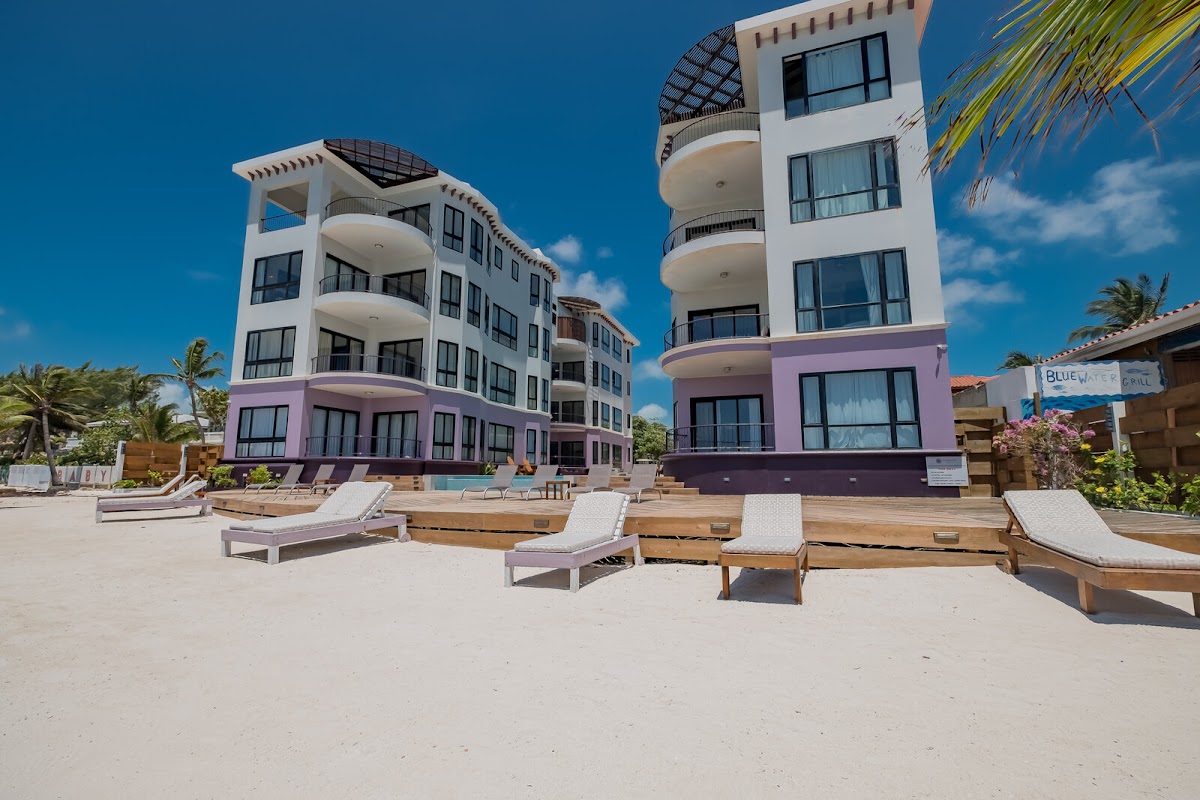 Diamante Beachfront Suites gallery 5