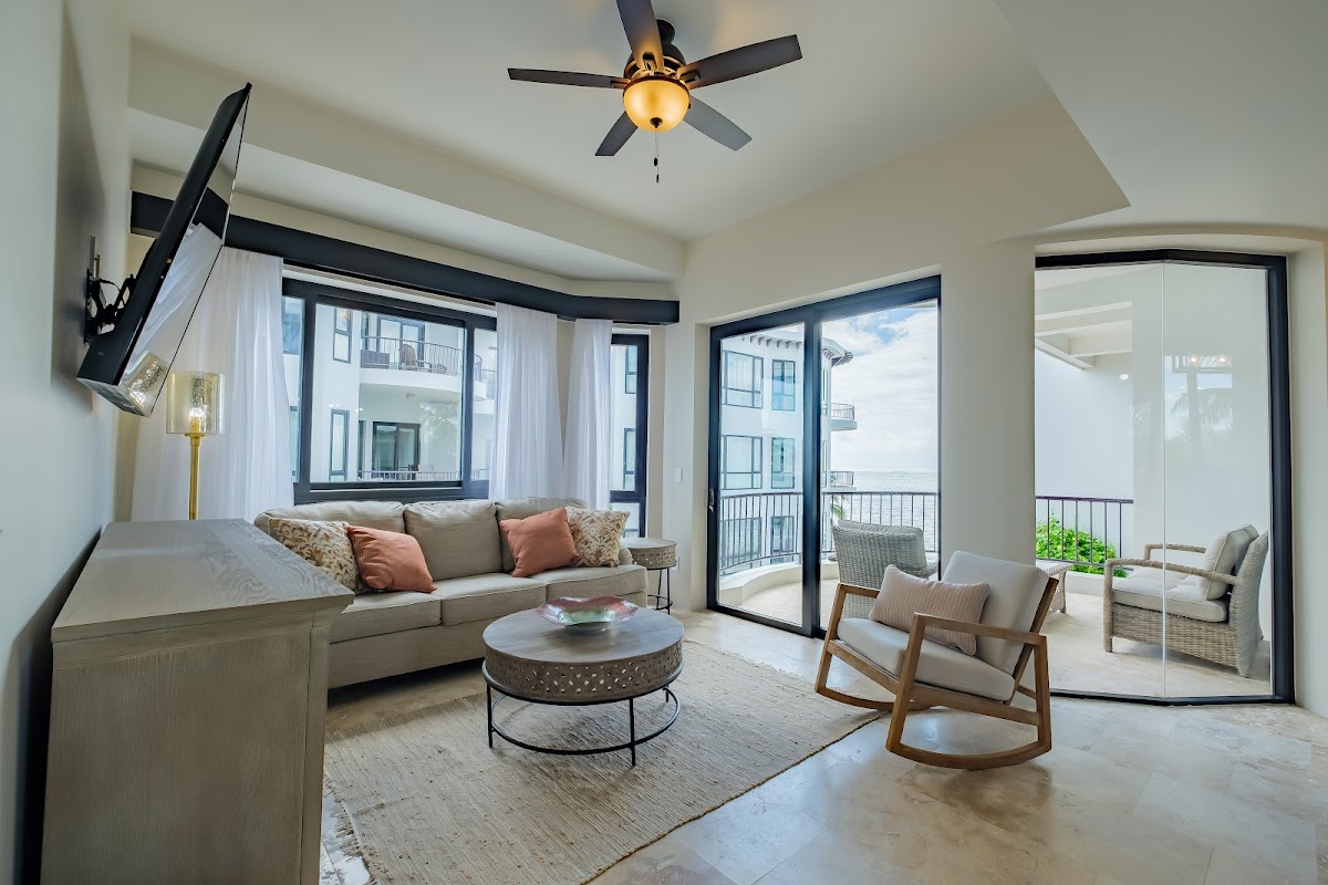 Diamante Beachfront Suites gallery 7