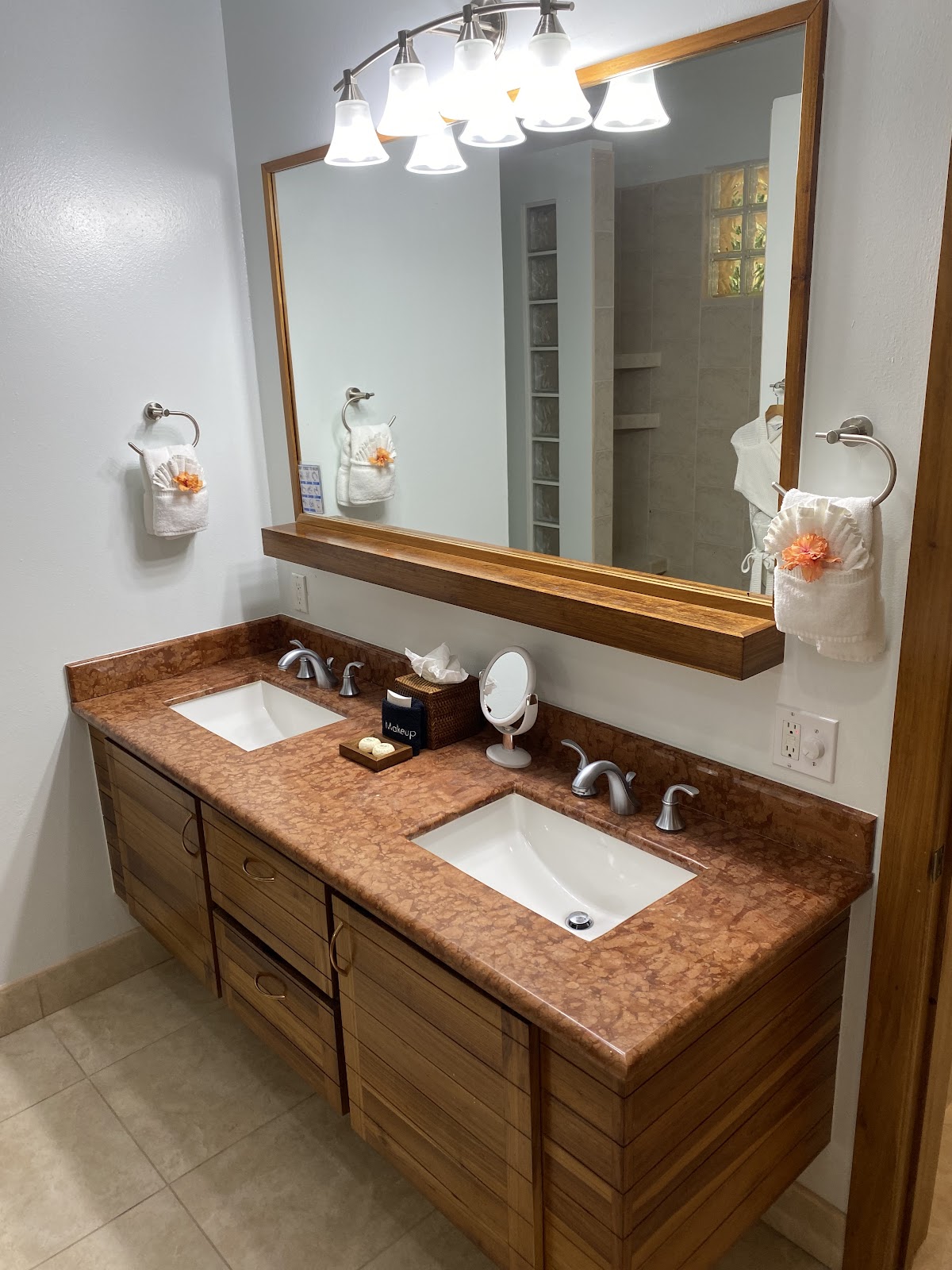 The Phoenix Resort gallery 4