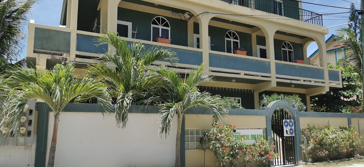 Belize Tropical Dream Villas cover