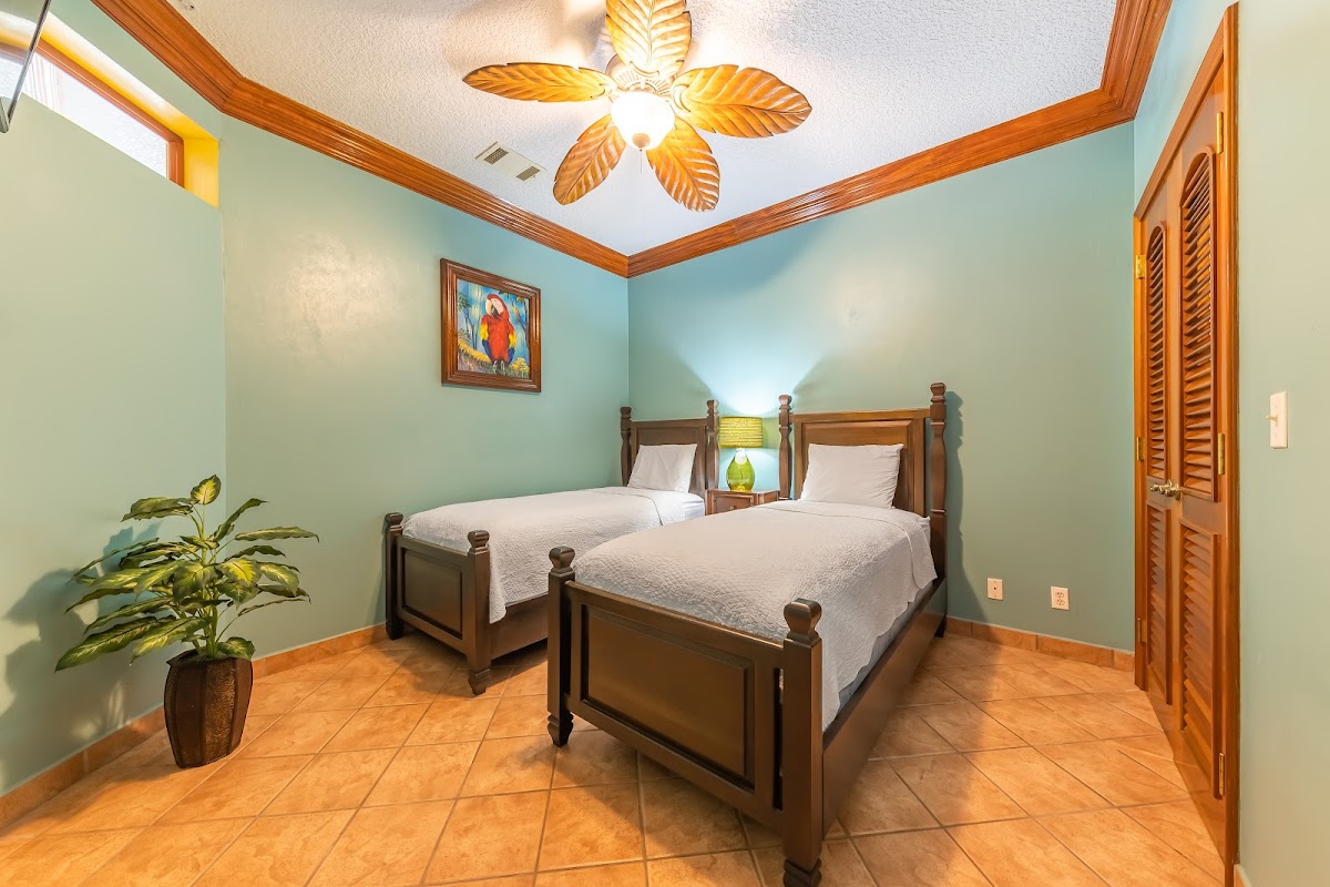 Grand Colony Island Villas gallery 2